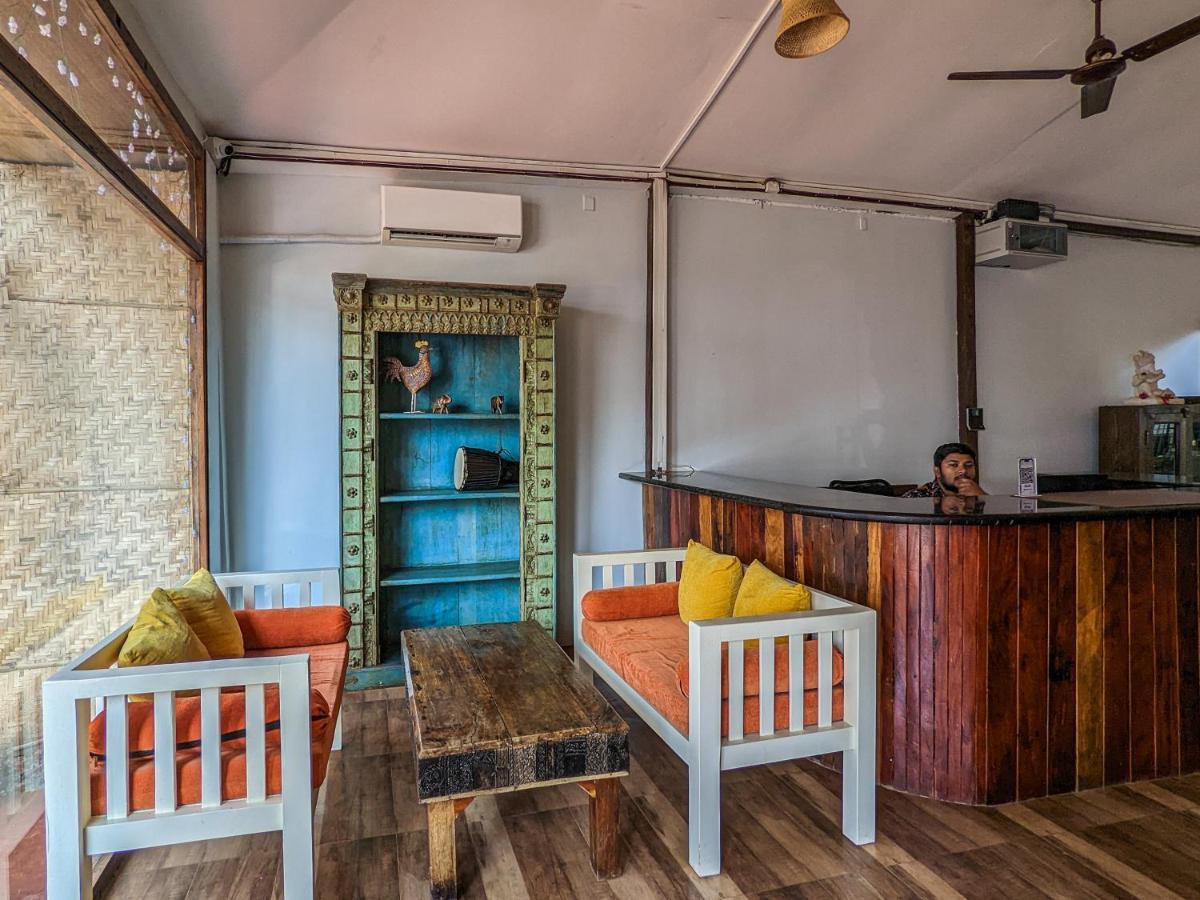 De Soul Sante Beach Resorts Morjim Goa Exterior foto