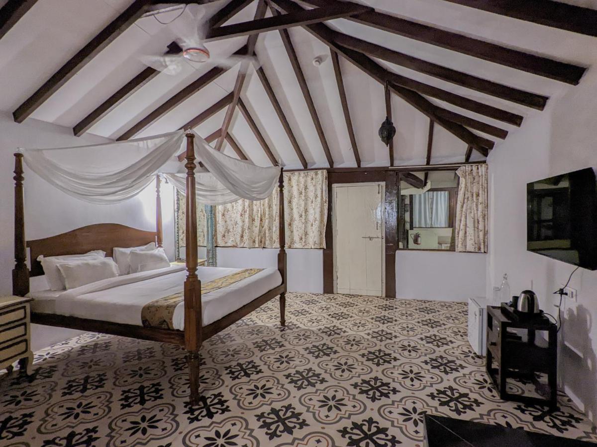De Soul Sante Beach Resorts Morjim Goa Exterior foto