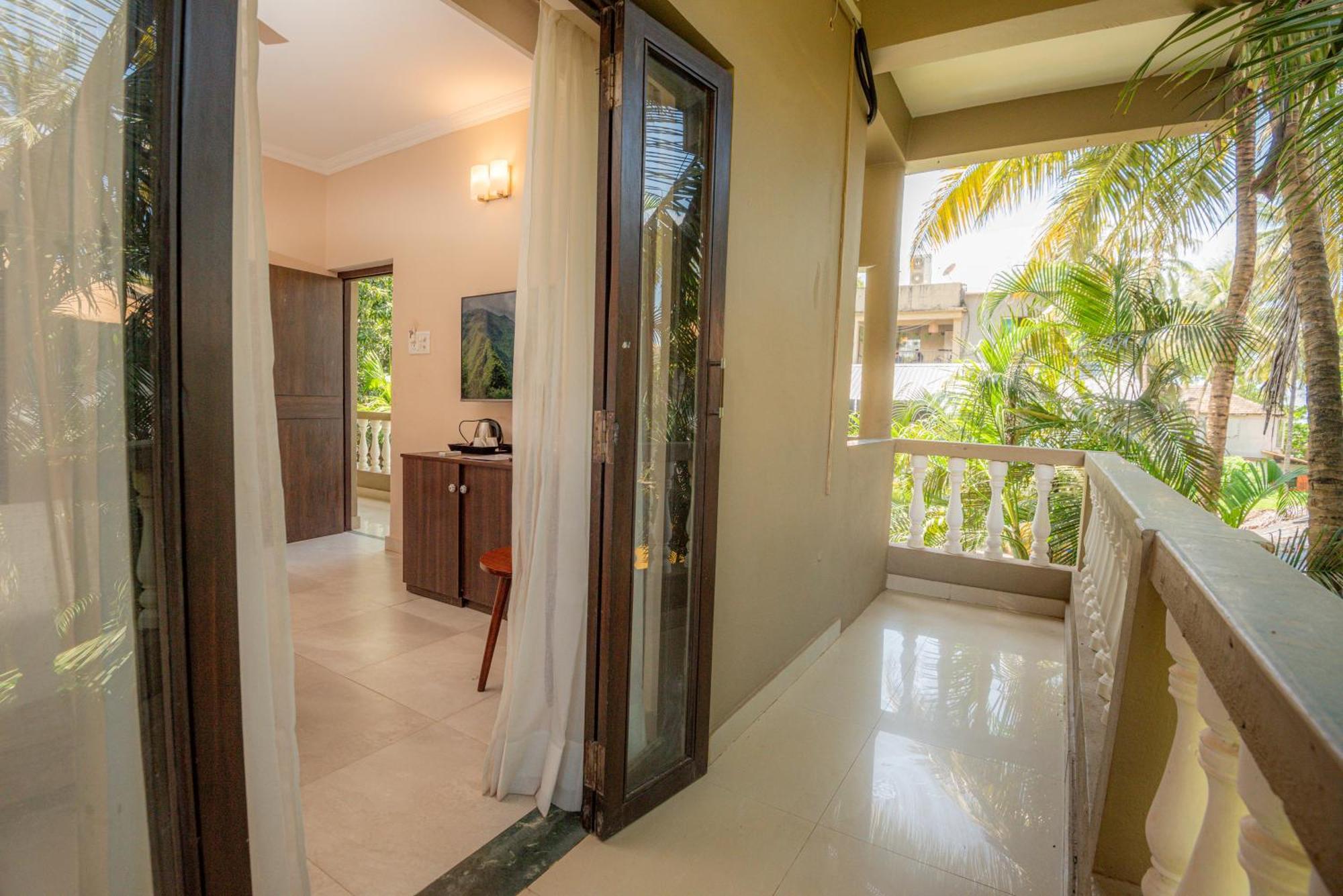 De Soul Sante Beach Resorts Morjim Goa Exterior foto
