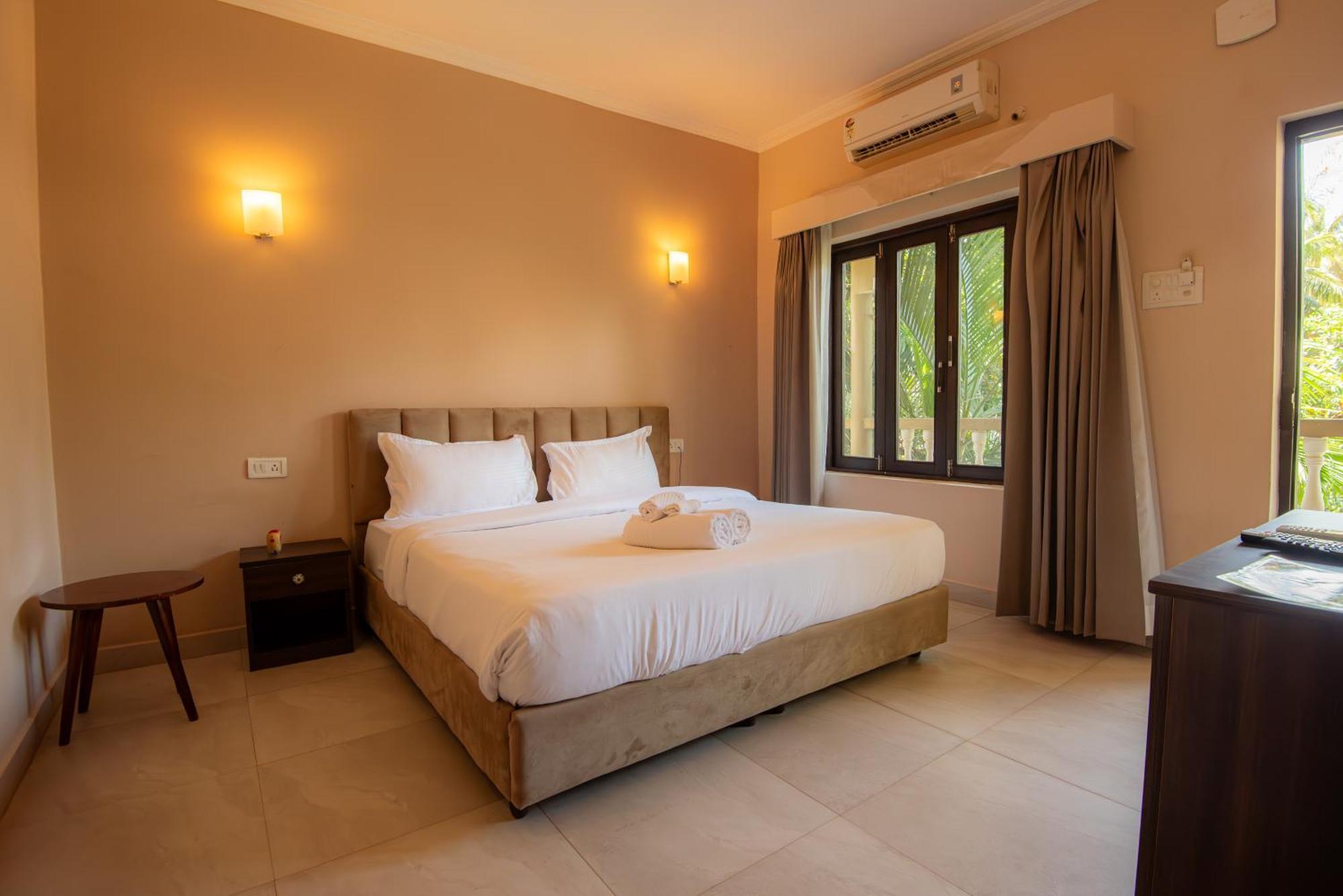 De Soul Sante Beach Resorts Morjim Goa Exterior foto
